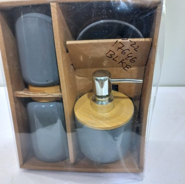 Grey and bamboo bathroom set 3