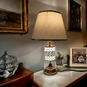 European style crystal table lamp (golden – 19.5″)